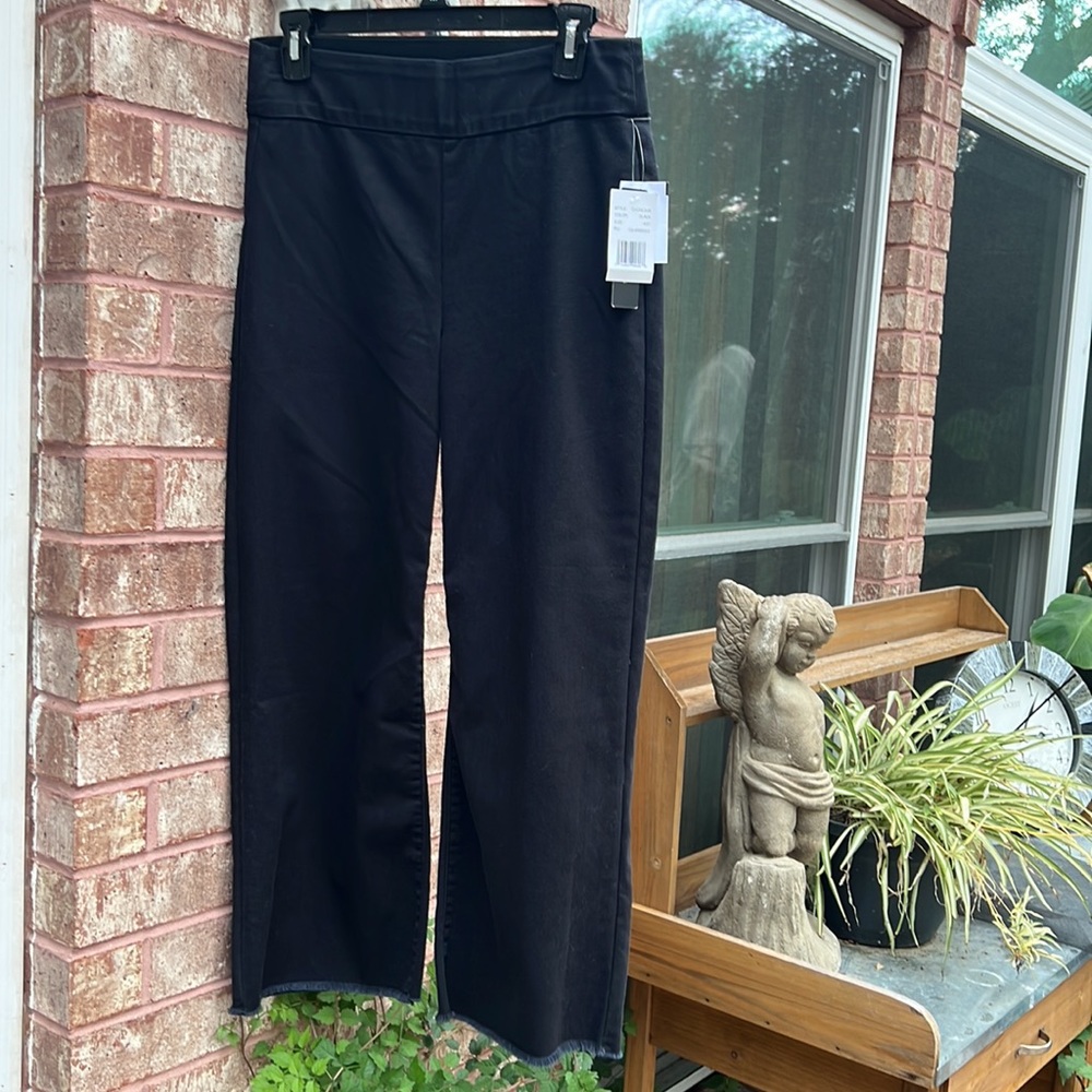 NWT Violets and Roses Stitch Fix Wide Leg Fray Hem Pull On Black Jeans